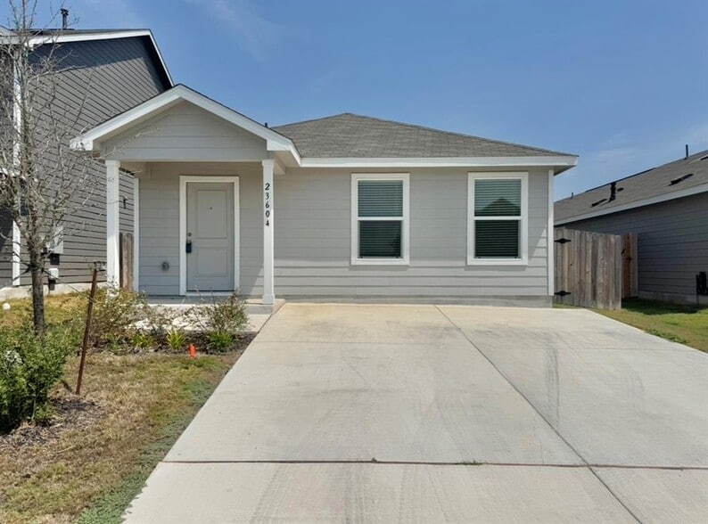 23604 Tiny Moons Wy