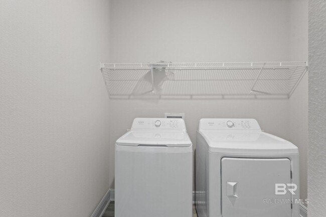 Photo - 16300 Tigris Dr Apartamento