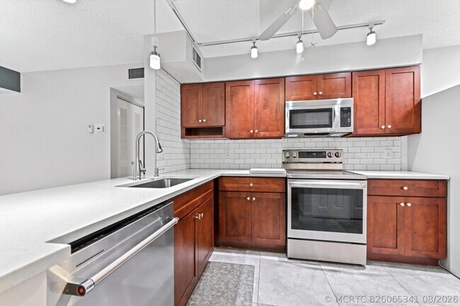 Photo - 14895 Builtmore Way Unit 107