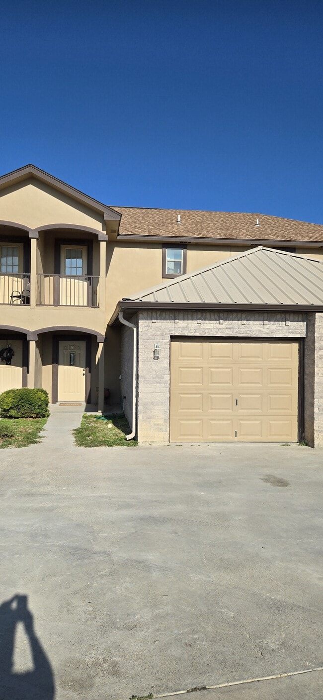 Photo - 313 Ama Caro Dr Unit C