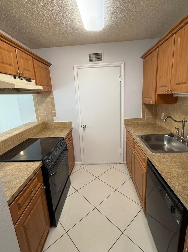 Photo - 2315 N Congress Ave Condo Unit 37