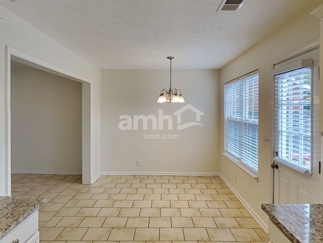 Photo - 1128 Eastwoods Dr