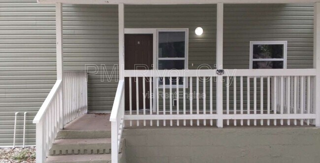 Photo - 151 W 17th St Unit 2