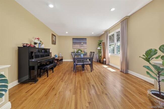 Photo - 2 Tappanwood Dr