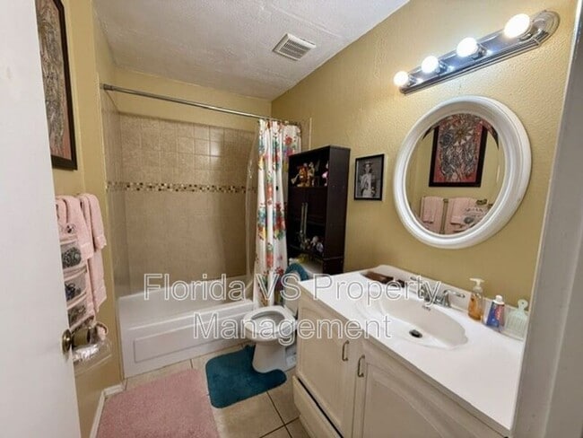 Photo - 3004 Parkway Blvd Unit 208