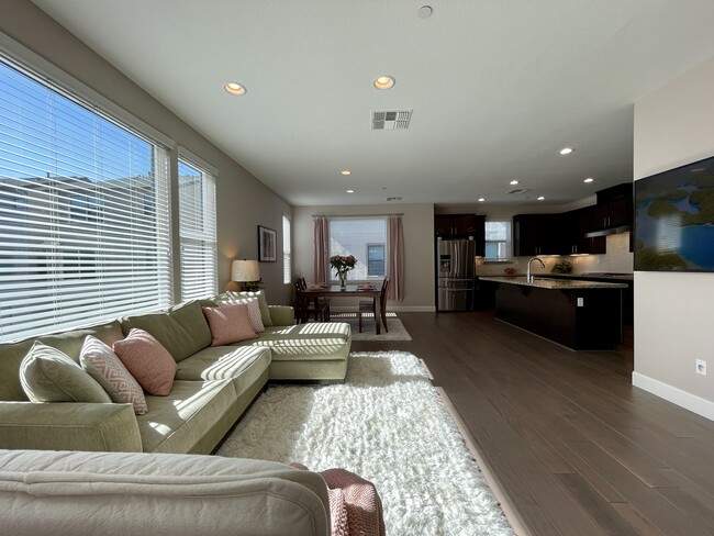 Photo - 2113 Jubilee Dr