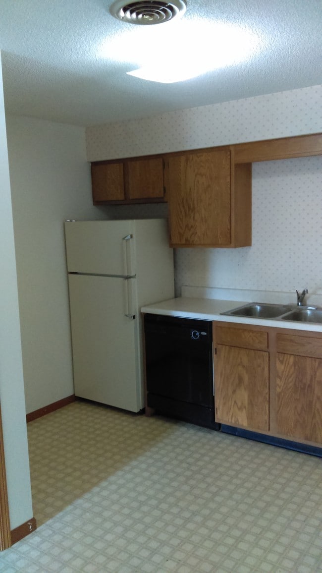 Photo - 3180 Cobblestone Ln