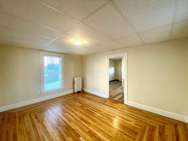 Photo - 343 Hanover St Unit 2