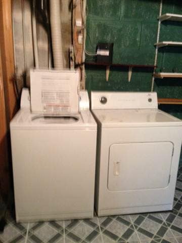 Photo - 10036-10079 AveKey#117