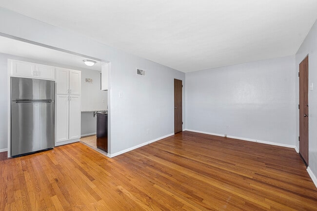 Photo - 7608 Big Bend Blvd Unit B