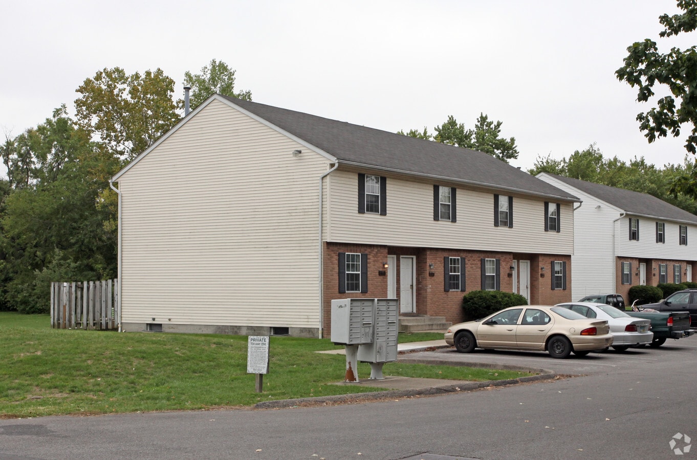 Photo - 4799-4805 Jeanette Rd