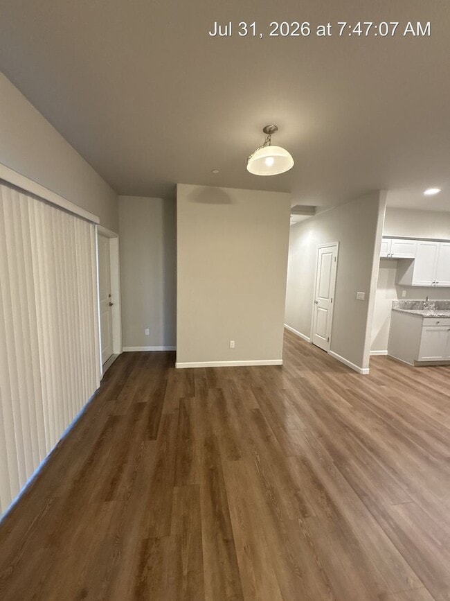 Photo - 514 S Summit St Unit 102