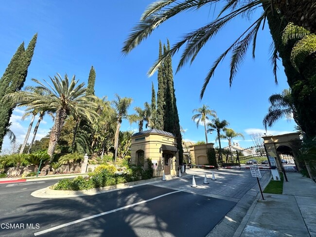 Photo - 4328 Park Verdi