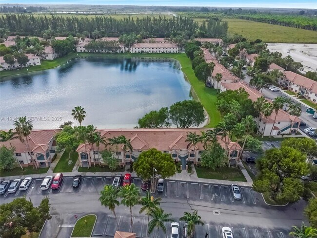 Photo - 1250 SE 29th St Unidad 105-58