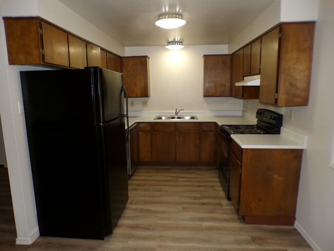 Photo - 18-2 Unit B