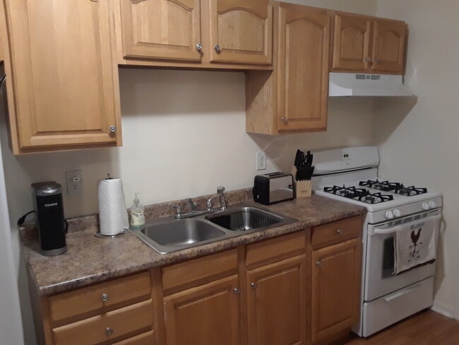 1 Cocina Este - 32 Norfolk St Unidad 1 E