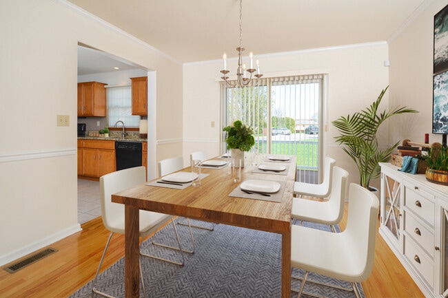 Linden Court - 3 Bedroom Townhomes