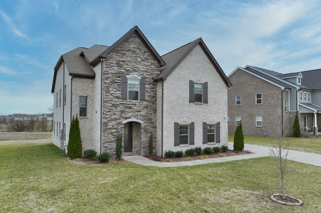 **LIKE-NEW, 2021-BUILT WILLIAMSON COUNTY H... - **LIKE-NEW, 2021-BUILT WILLIAMSON COUNTY H... House