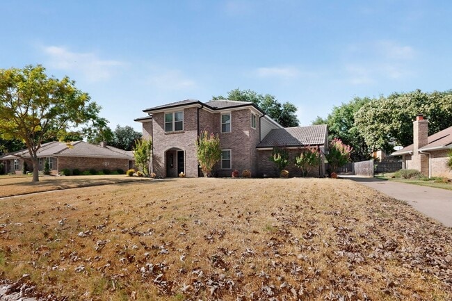 Photo - 30 Crestwood Dr