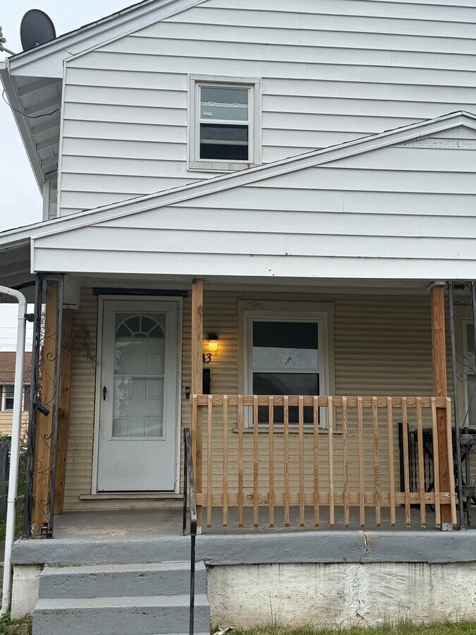 Photo - 1541-1543 Dietzen Avenue Unit 1543