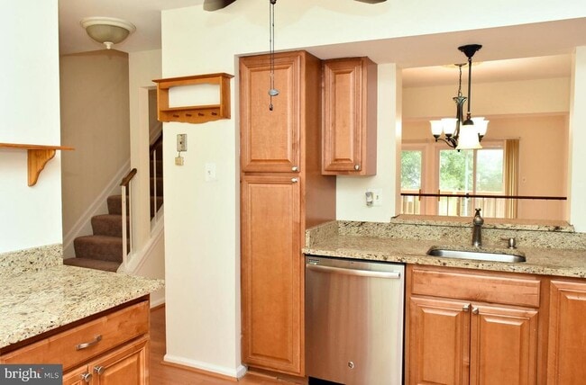 3838 Angelton Ct