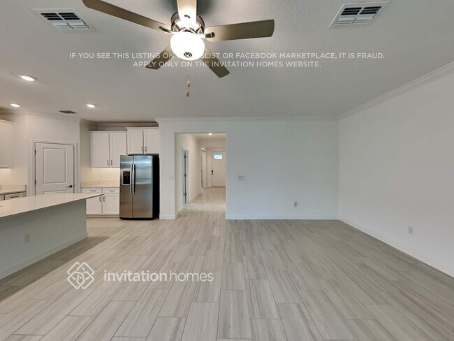 Photo - 14318 17th Ct E