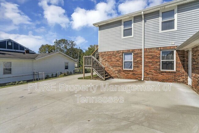 Photo - 210 Duke St Unit B