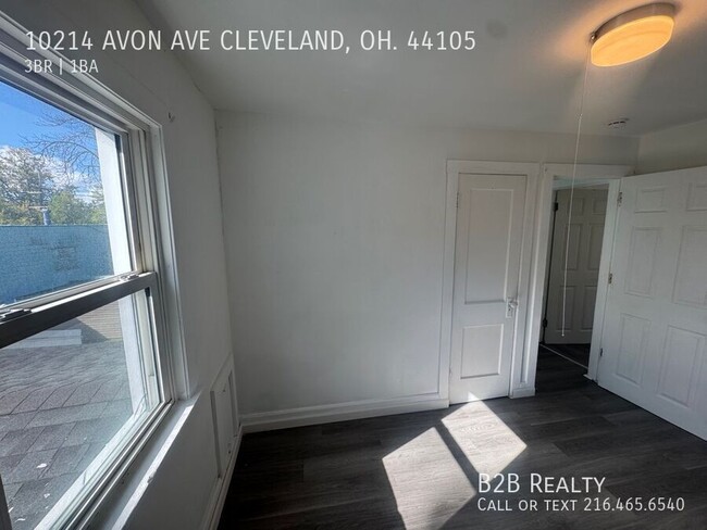 Photo - 10214 Avon Ave