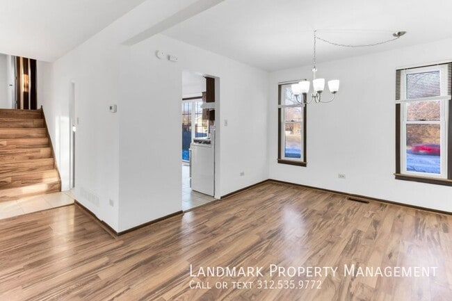 Photo - 18819 Oakwood Ct