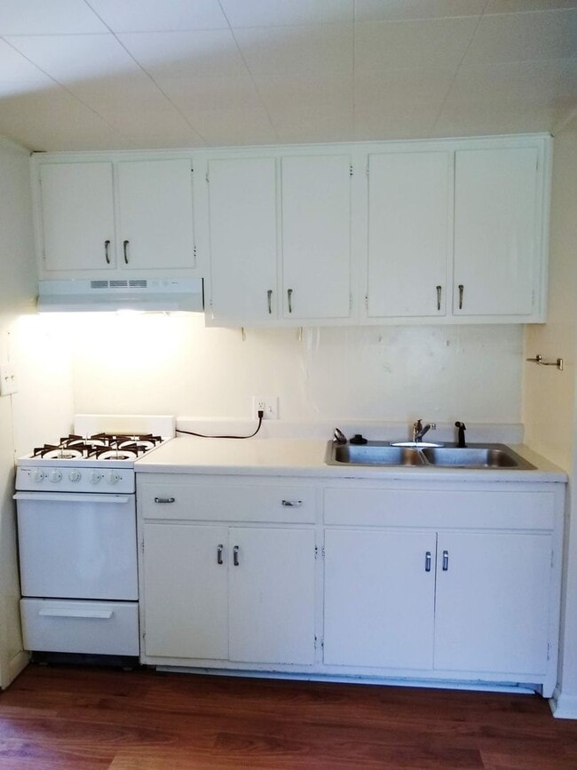 Photo - 1405 S Rogers St
