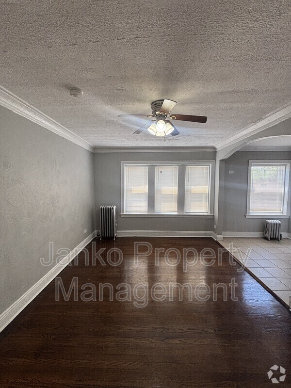 Building Photo - 9453 S Loomis St Unit 206 Rental
