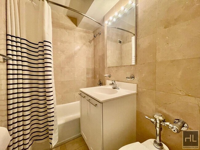 Photo - East 79th Street Unit 2D