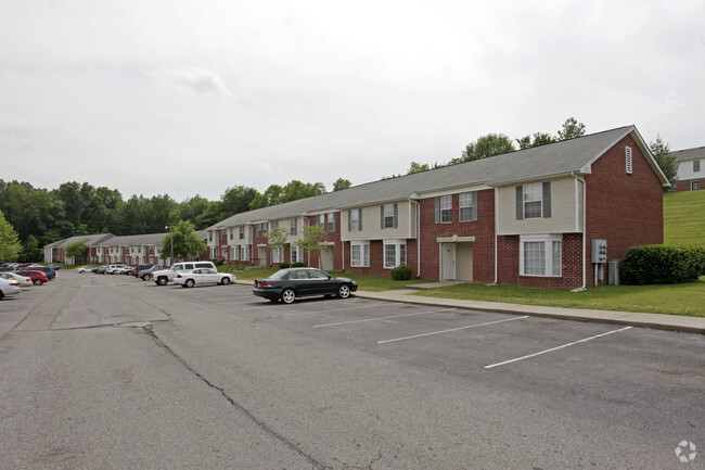 Building Photo - Cumberland Manor Apartments