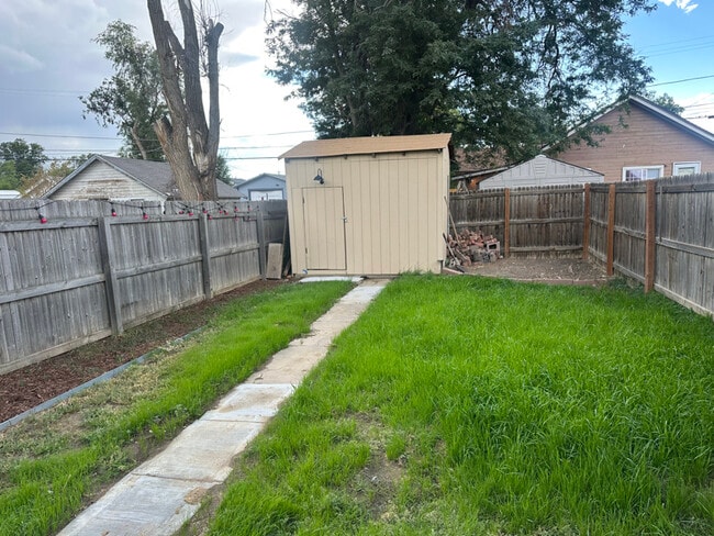 Photo - 189 N 6th Ave Unit b