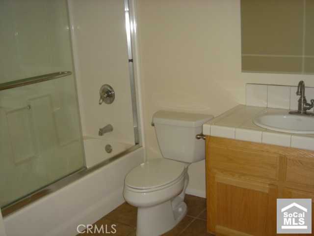 Photo - 710 N Minter St Unidad 2