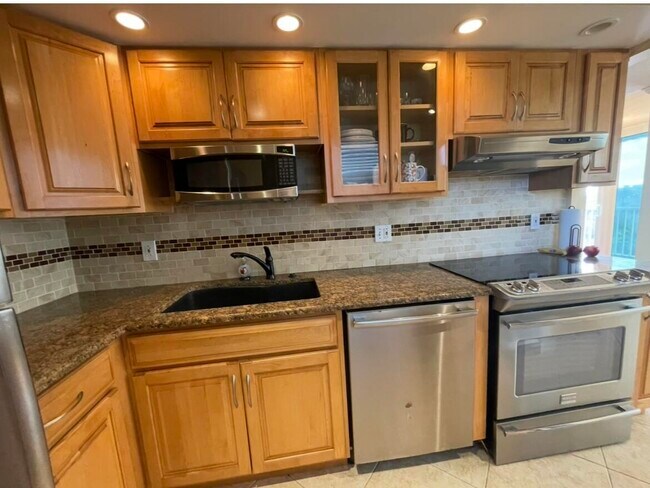 Building Photo - 2809 Florida Blvd Unit 509