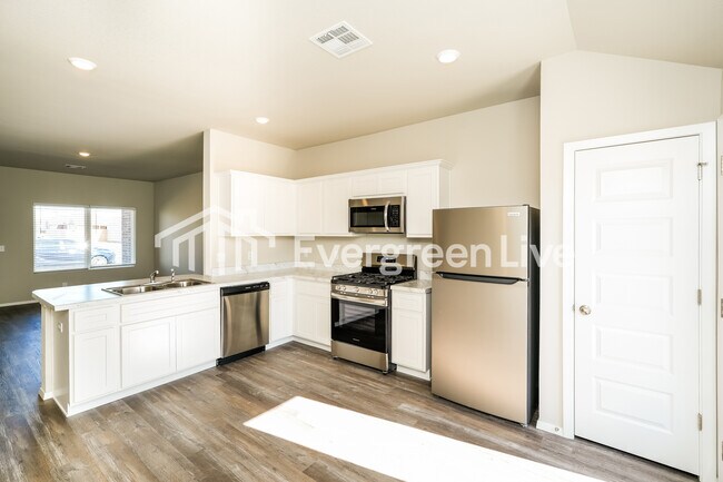 Photo - 10174 E Biswell Ln