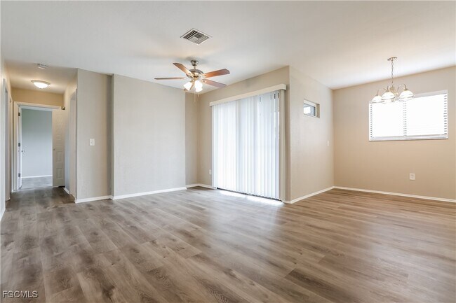 Photo - 7509 Mesa St Casa