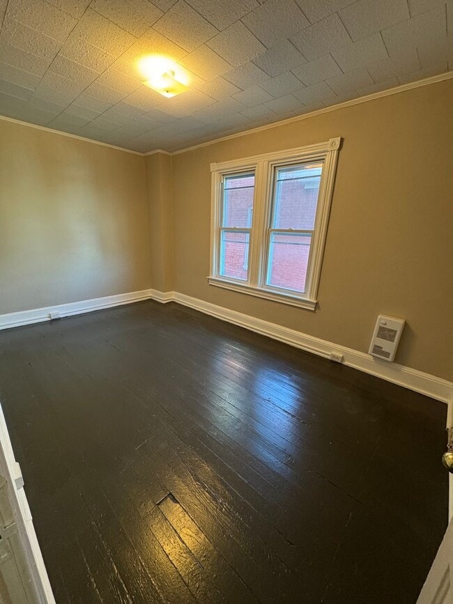 Photo - 556 Salem Ave Unit 2F