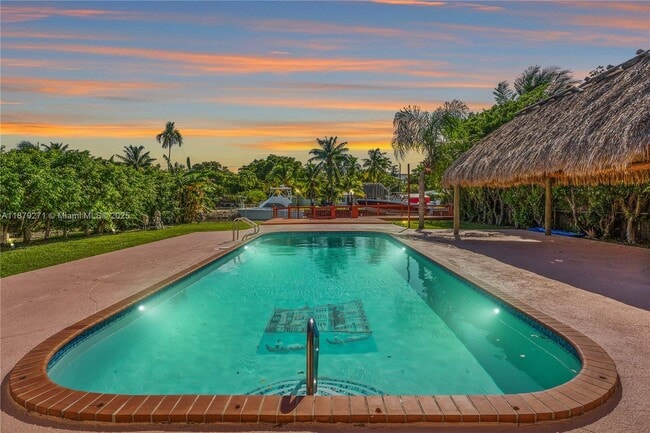 Photo - 1850 Hibiscus Dr