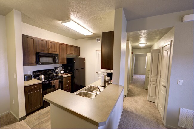 Heron Village Apartments For Rent In Meridian Id Forrent Photo Heron Village Apartments