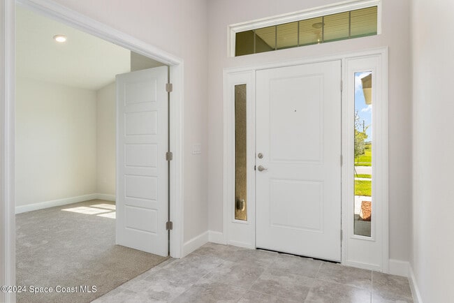 Photo - 1844 Middlebury Drive