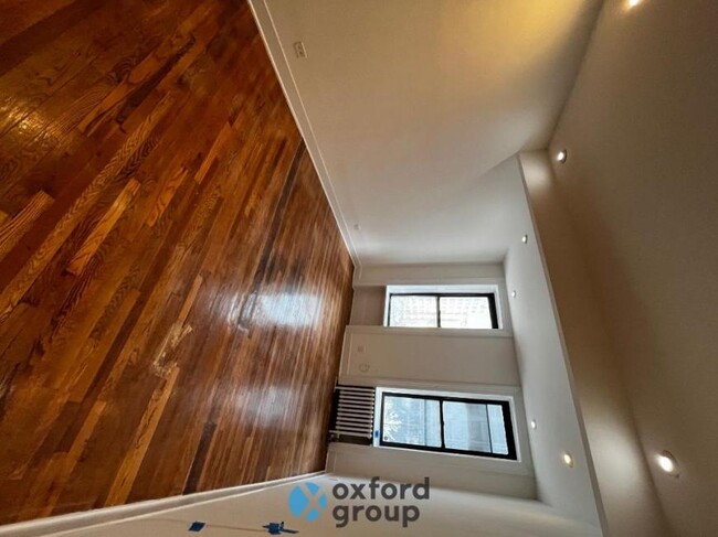 Building Photo - 1 bedroom in NEW YORK NY 10022 Unit 4F Rental