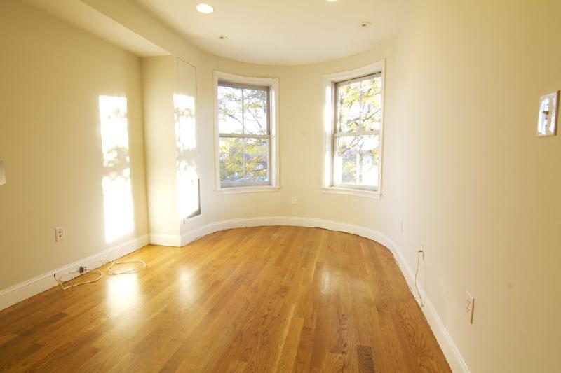 Photo - 108 Hammond St Unit 2