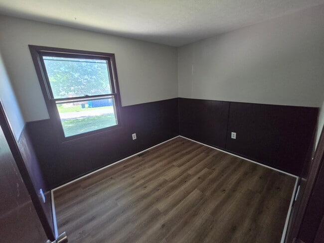 Photo - 1021 Ridgeway Dr