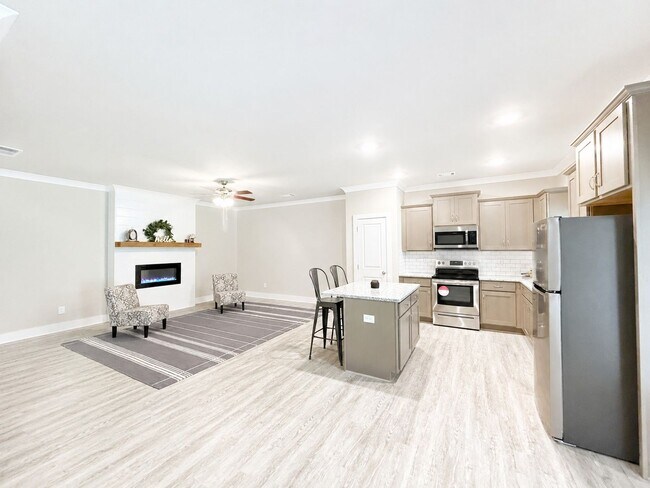 Photo - Discover your next home in the heart of Cornelia!
