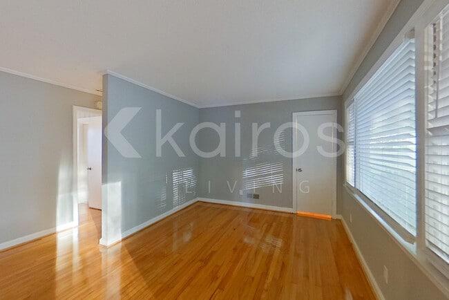 Photo - 1703 Morninghill Dr