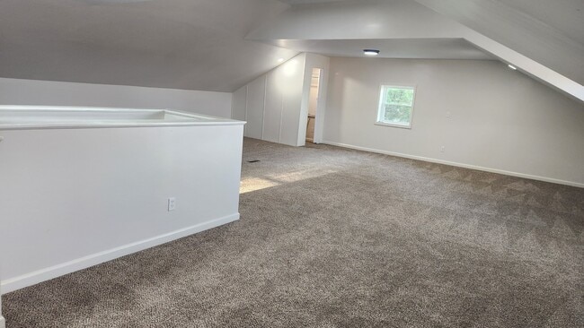 Photo - 4437 E Kitridge Rd