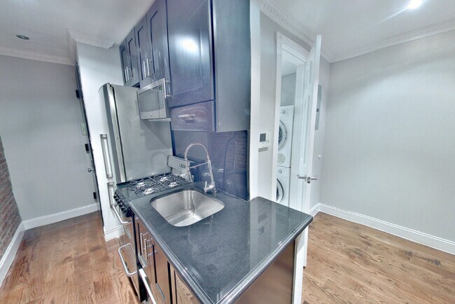 Photo - 120 E 102nd St Apartment Unit 2C