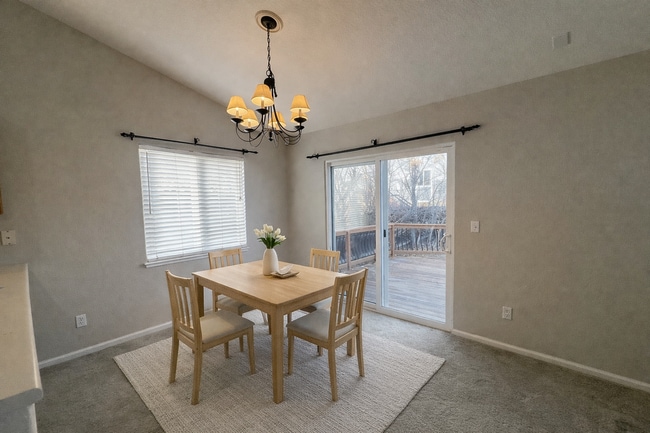 Photo - Well maintained rancher in a great neighborhood!